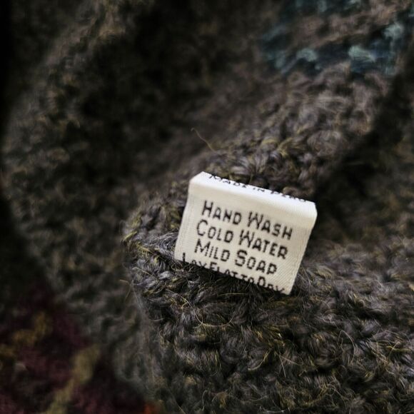 Peruvian Connection Vintage Alpaca Embroidered Autumn Leaf Handknit Sweater - Picture 9 of 10